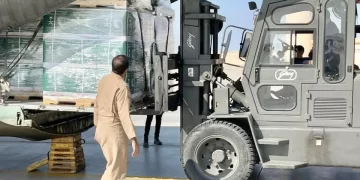 وصول الطائرة السعودية الـ 55 لإغاثة الشعب الفلسطيني