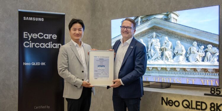 سامسونج تحصل على شهادة EyeCare Circadian لتلفزيونات Neo QLED وLifestyle