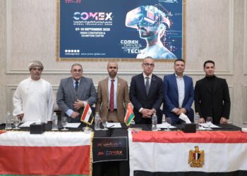 كومكس عمان 34 يدعو الشركات المصرية لاستكشاف الفرص في قطاع التكنولوجيا