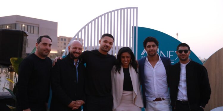 مدينة O West تستقبل رائد الأعمال العالمي ستيفن بارتليت لأول مرة في مصر