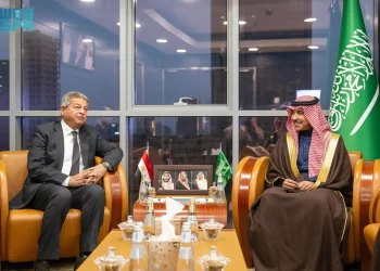 وزير الإعلام السعودي يبحث تعزيز التعاون مع رئيس الأعلى لتنظيم الإعلام المصري