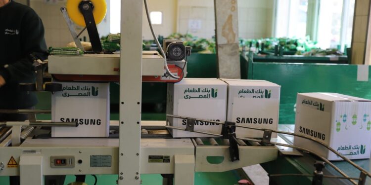 شراكة بين سامسونج وبنك الطعام المصري لدعم الأسر الأكثر استحقاقاً في رمضان