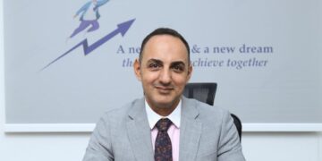 خبير : تراجع التضخم يعكس تحسن الاقتصاد وتوقع بخفض الفائدة في أبريل