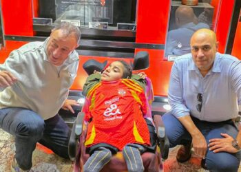 “سند” تُحقق حلم البطل الصغير ياسين بلقاء الأسطورة محمود الخطيب