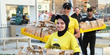 أمريكانا للمطاعم تتعاون مع بنك الطعام لدعم الأسر الأكثر احتياجًا في رمضان