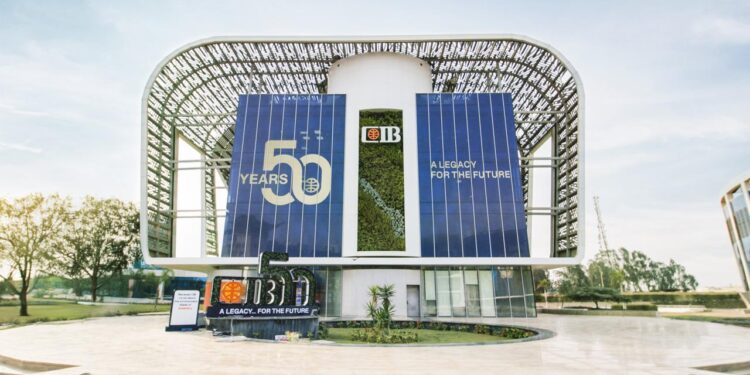 “التجاري الدولي” يطلق النسخة المطورة من خدمات الإنترنت البنكية استكمالًا لاستراتيجيته للتحول الرقمي