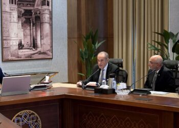 المنصور للسيارات تقدم خطة توسعية في لقاء مع رئيس الوزراء لدعم الصناعة المحلية