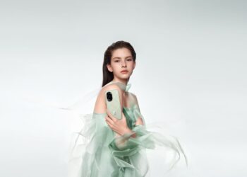 سلسلة HUAWEI nova 13 باللون الأخضر.. المفضل لدى الشباب