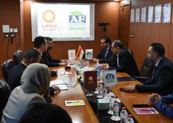 يونايتد إنرجي والاسكندرية للأسمدة توقعان مذكرة تفاهم لتطوير مشروع الأمونيا الخضراء