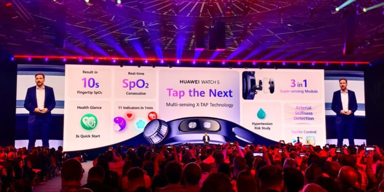 هواوي تطلق تشكيلتها الجديدة من الأجهزة القابلة للارتداء في برلين