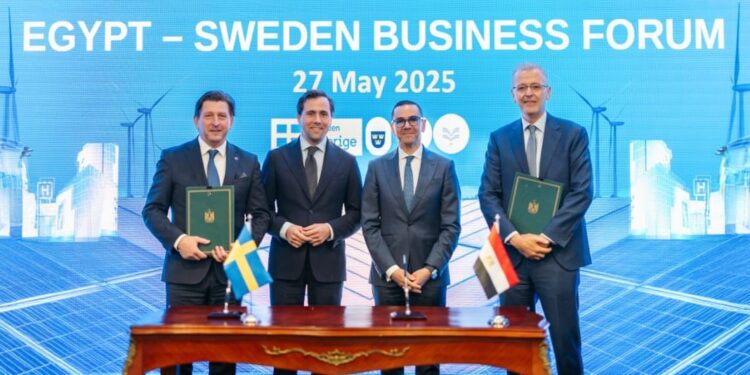 جي بي أوتو توقع اتفاقية مع فولفو للحافلات لتعزيز الصادرات