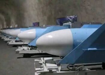 إيران تبلغ فرنسا وبريطانيا وأمريكا بعزمها شن هجمات ضد إسرائيل