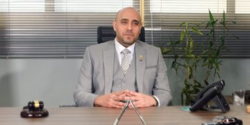 اطلاق مبادرة لجمع 500 ألف جنيه لإغاثة المتضررين من عاصفة الإسكندرية