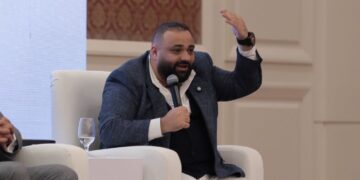 “شريف” رئيسا للجنة أسواق المال بتحالف شركاء جامعة الدول العربية