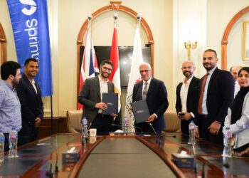 اتفاقية جديدة بين منصة سبرنتس التعليمية والجامعة البريطانية في مصر BUE