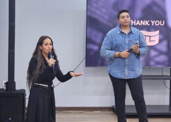 “شاومي” تستعرض أحدث خطوط إنتاجها لصناعة الهواتف الذكية في مصنع “الصافي” بمصر