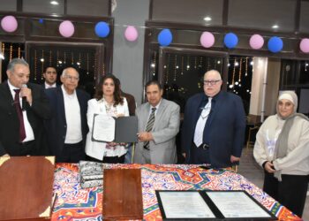 تجديد اعتماد مركز زراعة الأنسجة بمعهد الهندسة الوراثية والتكنولوجيا الحيوية جامعة مدينة السادات