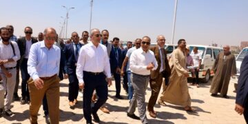 رئيس البنك الزراعي ومحافظ المنيا يوقعان بروتوكول لتمويل المنتفعين بأراضي أملاك الدولة