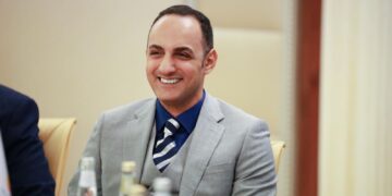 خبير اقتصادي: تراجع التضخم واستقرار الأسواق يمنحان البنك المركزي مساحة لخفض الفائدة