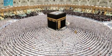 أكثر من ٦٠ مليون زائر للحرمين الشريفين خلال محرم 1447