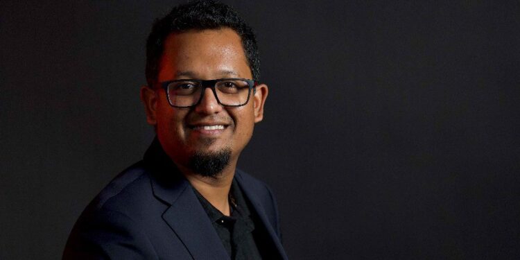 زوهو تطلق “زيا إل إل إم” وتوسّع حزمة الذكاء الاصطناعي بإضافة الوكلاء وأدوات الاستوديو