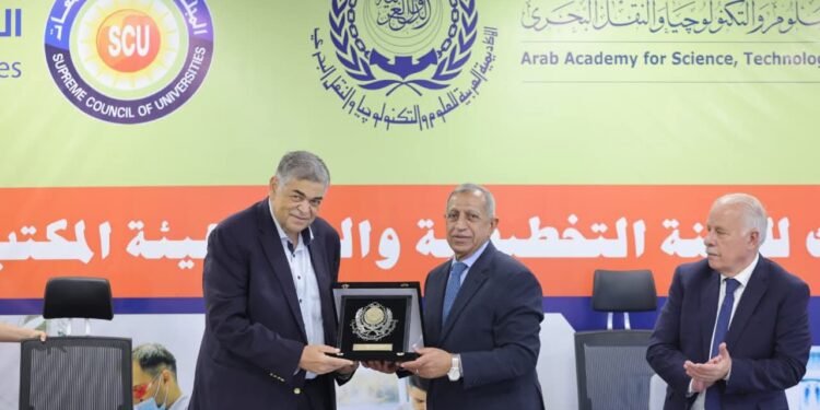 لجنة الدراسات الطبية بالمجلس الأعلى للجامعات تتفقد فرع الأكاديمية العربية بالعلمين