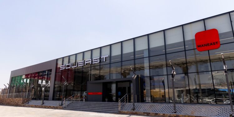 مان إيست تفتتح المقر الرئيسي وصالة عرض لعلامة سو إيست في الشيخ زايد