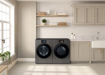 سامسونج تكشف عن الغسالة‘Bespoke AI Washer’ في ‘IFA 2025’