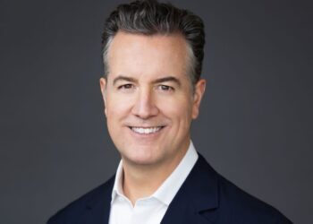 كورسيرا” تُطلق تجربة جديدة للتعلم أكثر ثراءً مع خفض الأسعار حتى 60%