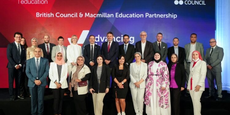 “الثقافي البريطاني” وماكميلان للتعليم يطلقان شراكة في مصر لتعزيز التفوق في تعلم الإنجليزية