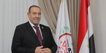 القبض على رئيس حزب شعب مصر ونجله و11 آخرين