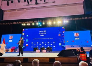 انطلاق قمة تكني بمكتبة الإسكندرية بمشاركة شباب 70 دولة