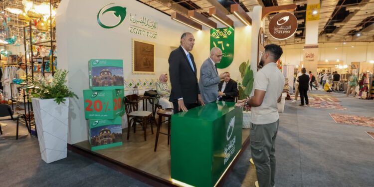 البريد يشارك في معرض “تراثنا” للحرف اليدوية والتراثية بمجموعة من الخدمات