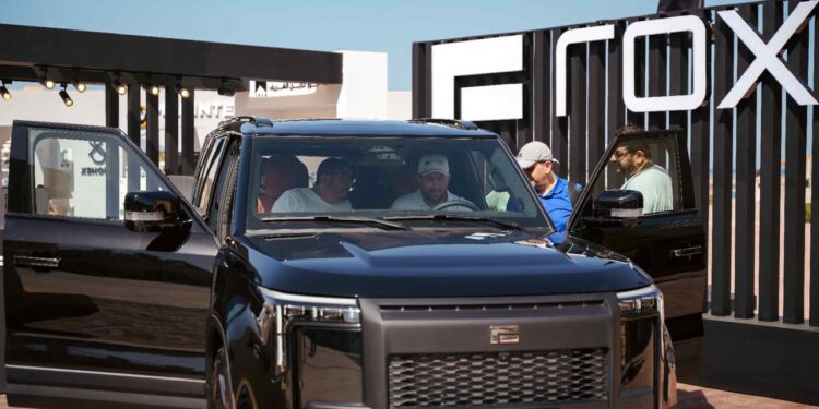 روكس شريك السيارات الرسمي لمعرض الجونة لليخوت