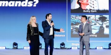 شيري تكشف عن أول مفهوم عالمي لسيارة SUV متعددة التحولات بسبعة مقاعد