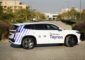 طرح فولكس فاجن تايرون الجديدة كليا لأول مرة في السوق المحلية