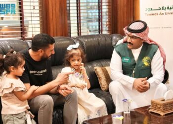 مركز سلمان للإغاثة يفتح باب الأمل لطفلة من غزة مصابة بالسرطان