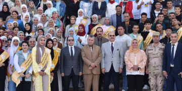 رئيس جامعة مدينة السادات يشارك كلية التمريض احتفالها ببداية العام الدراسي