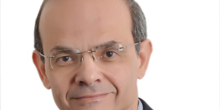 عملات تذكارية توثق معالم المتحف المصري الكبير