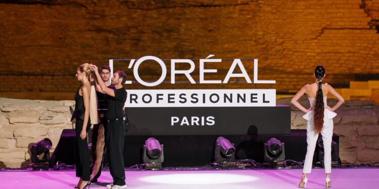 لوريال بروفيشنال تطلق منتدي الشعر للمحترفين بعرض عالمي مبهر