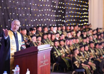 الأكاديمية العربية تحتفل بتخريج دفعة جديدة من حملة الماجستير والدكتوراة في إدارة الجودة