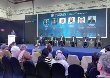 الخبراء : الوكلاء الأذكياء يسرّعون الإنتاجية ويُعيدون تعريف دور الموظف دون إلغائه