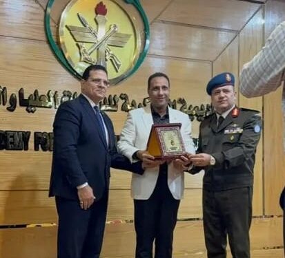 تكريم الجراح جرجس لاوندي من كلية الدفاع الوطني