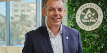 تتراباك تعيّن “موروجولاكيس” العضو المنتدب في مصر