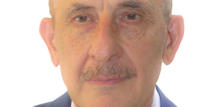 التفرّد التكنولوجي والإنسان المعزّز..استراتيجيات النجاة في عصر ما بعد الإنسان