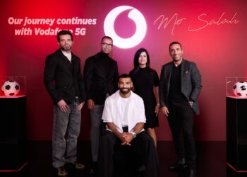 ڤودافون مصر تجدد شراكتها مع محمد صلاح سفيرًا لتكنولوجيا الـ G5