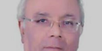 تعافي إيرادات قناة السويس يدعم تراجع الدين الخارجي