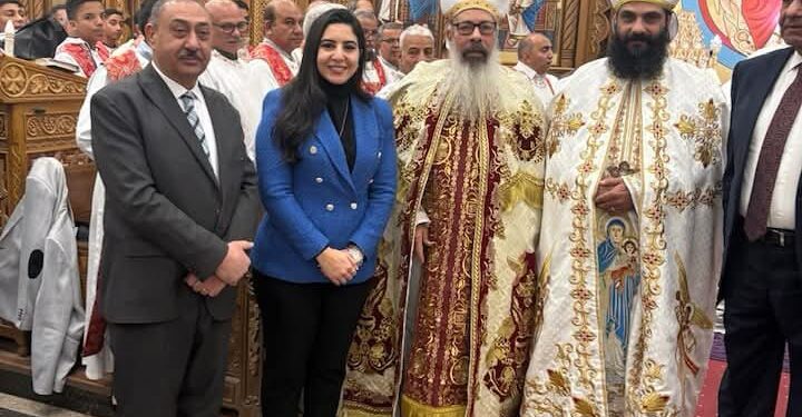 النائبة شذا حبيب في كنيسة العمرانيه تهنيء الأخوة الاقباط