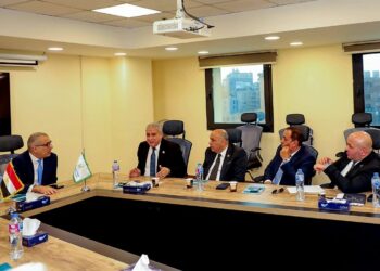 رئيس البنك الزراعي المصري يلتقي أعضاء لجنة الزراعة “بالشيوخ”