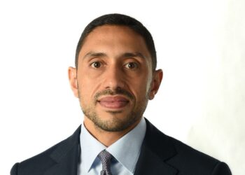 أدمايوس كابيتال تعلن عن إتمام الخروج من باركفيل للأدوية